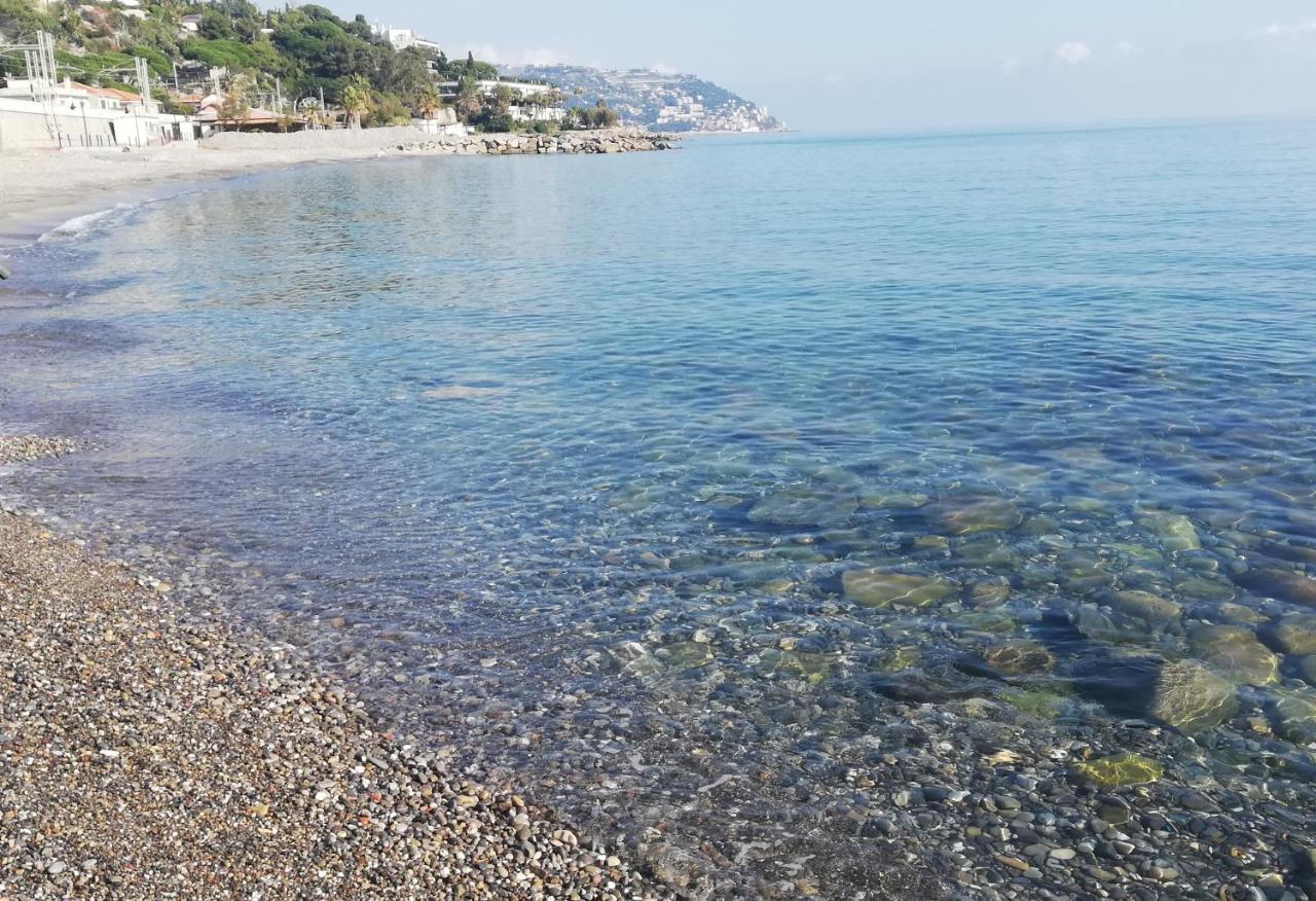 Casa Ambra Mare Bordighera Exterior foto